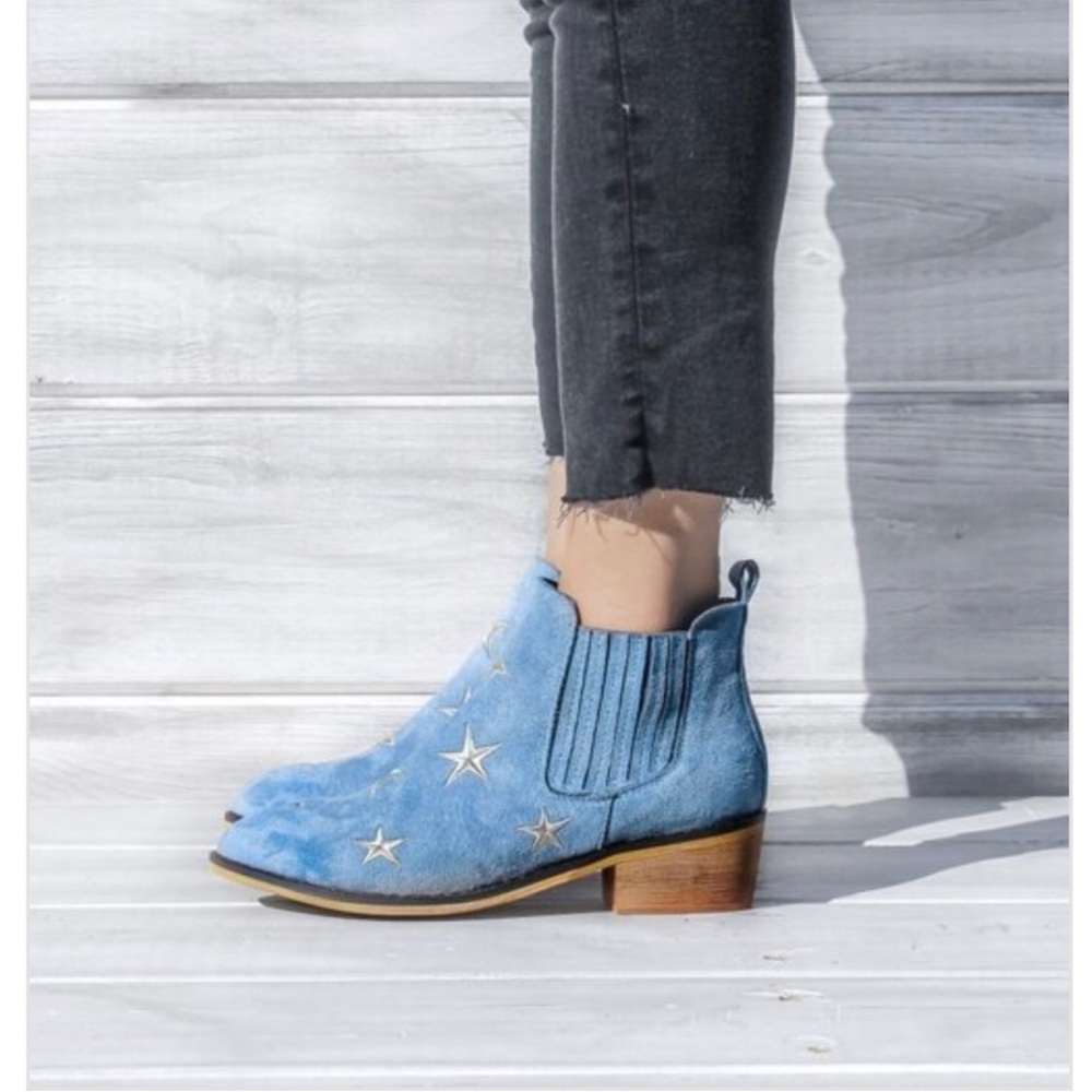 MI.IM Light Blue Star Embroidered Suede Chelsea Booties